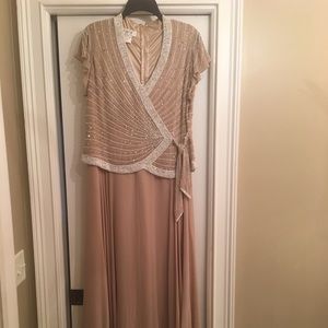 Mother of the Bride/Groom Dress